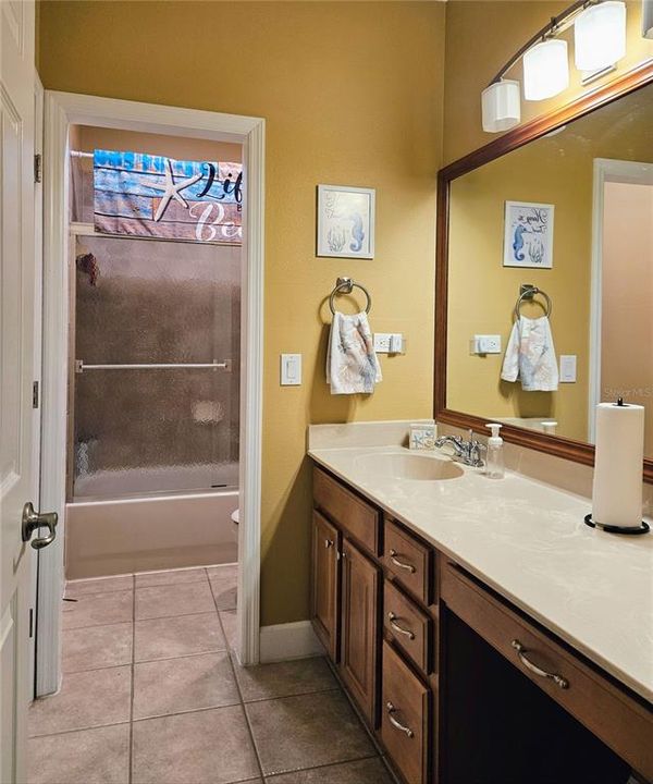 待售: $599,900 (4 贝兹, 2 浴室, 2130 平方英尺)