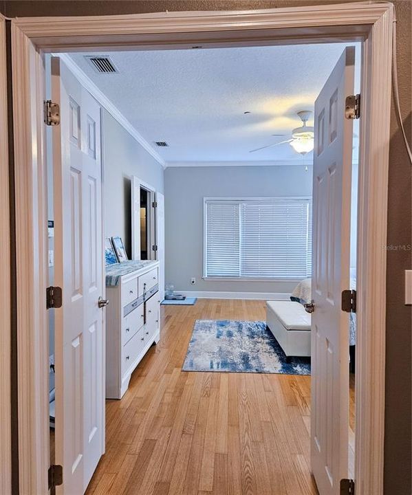 待售: $599,900 (4 贝兹, 2 浴室, 2130 平方英尺)