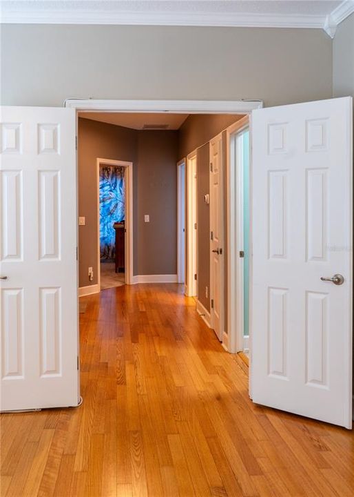 待售: $599,900 (4 贝兹, 2 浴室, 2130 平方英尺)