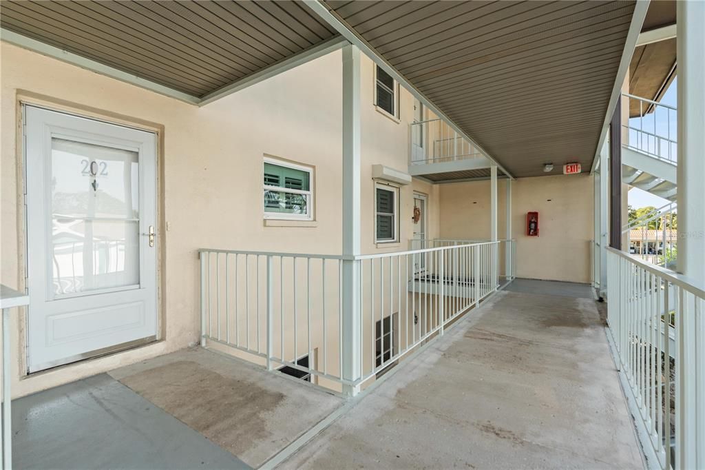 En Venta: $159,900 (2 camas, 2 baños, 1388 Pies cuadrados)