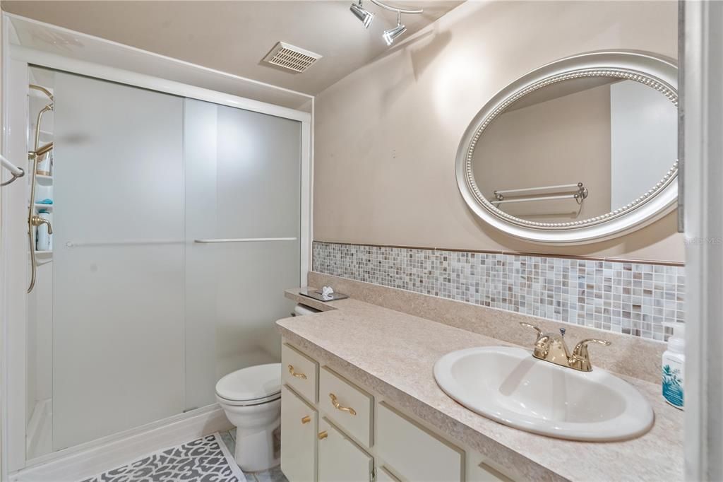 En Venta: $159,900 (2 camas, 2 baños, 1388 Pies cuadrados)