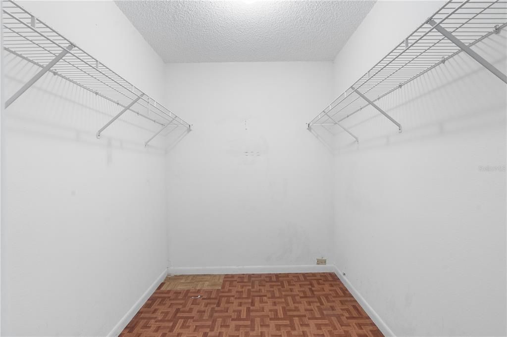 En Venta: $159,900 (2 camas, 2 baños, 1388 Pies cuadrados)