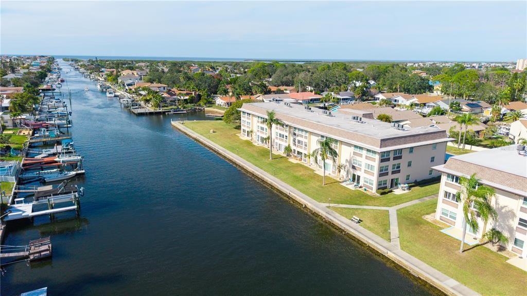 En Venta: $159,900 (2 camas, 2 baños, 1388 Pies cuadrados)