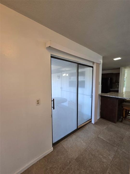 For Sale: $329,000 (2 beds, 2 baths, 1288 Square Feet)