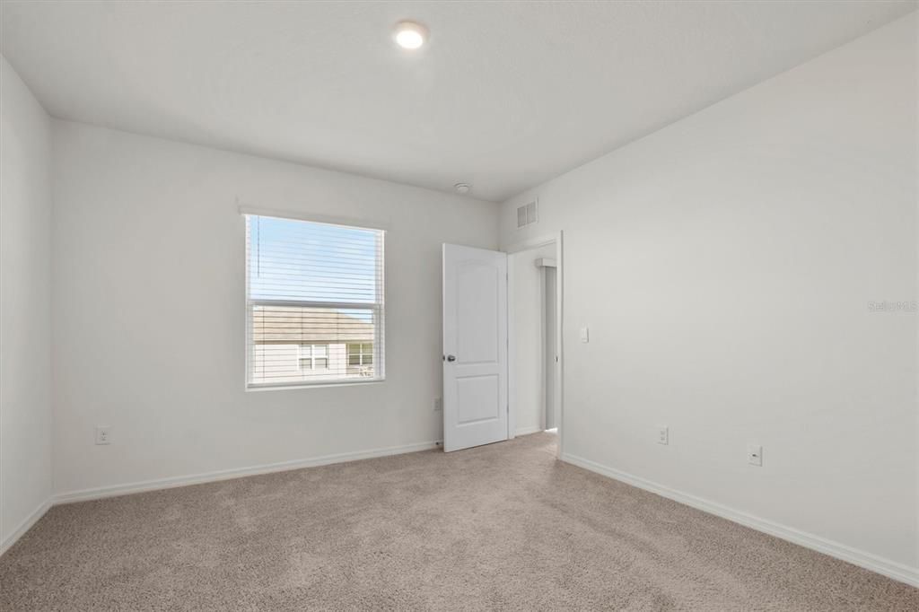 En Renta: $1,745 (3 camas, 2 baños, 1426 Pies cuadrados)