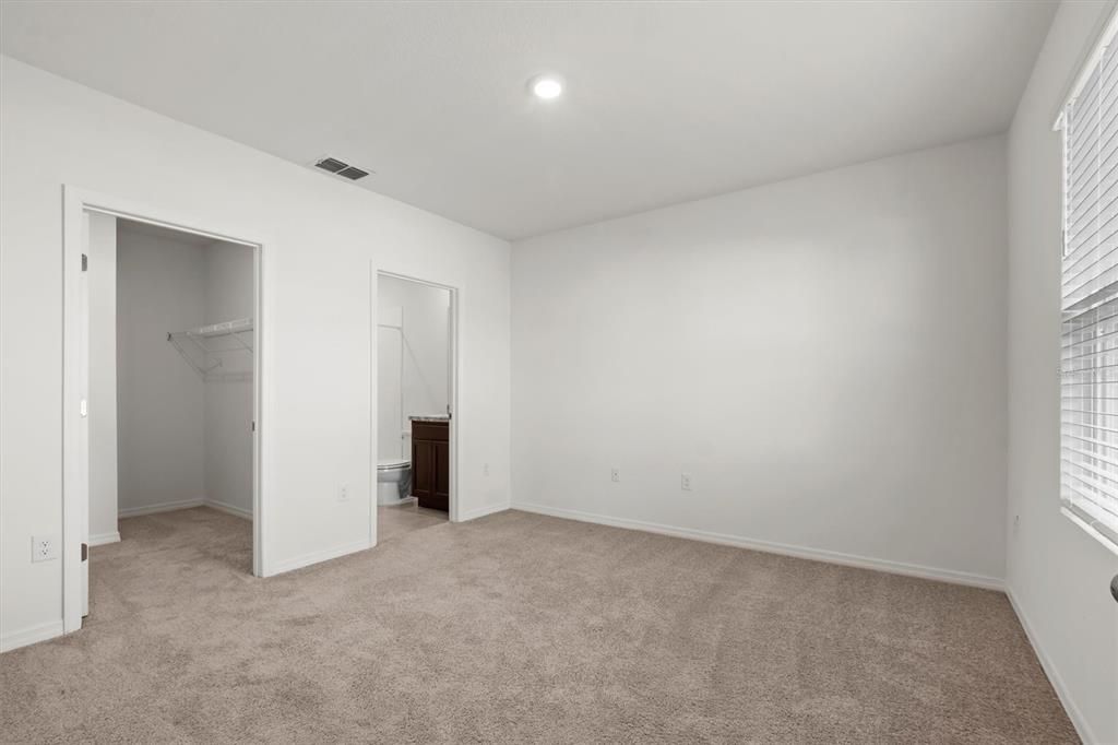 En Renta: $1,745 (3 camas, 2 baños, 1426 Pies cuadrados)