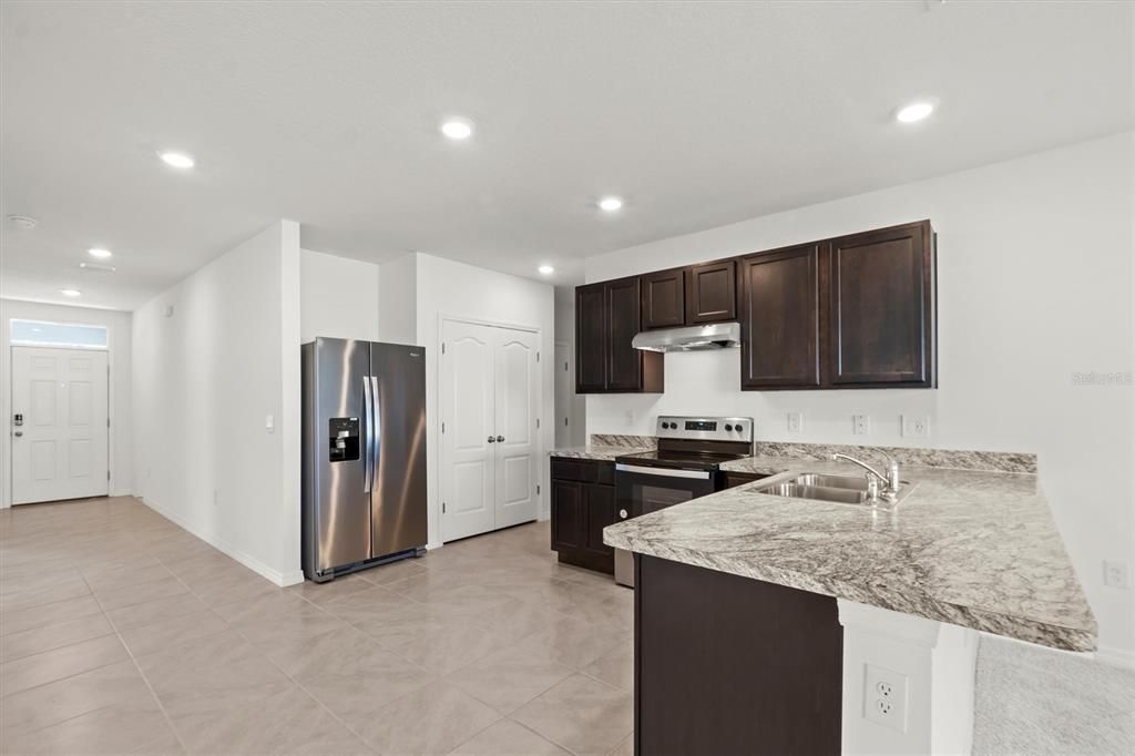 En Renta: $1,745 (3 camas, 2 baños, 1426 Pies cuadrados)