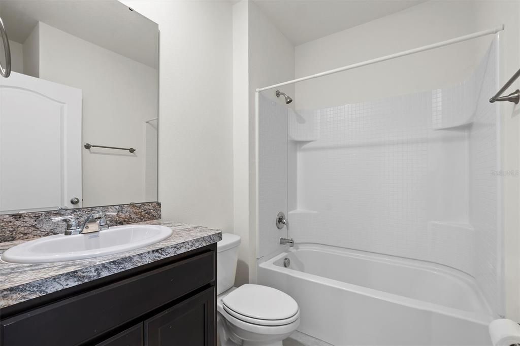 En Renta: $1,745 (3 camas, 2 baños, 1426 Pies cuadrados)