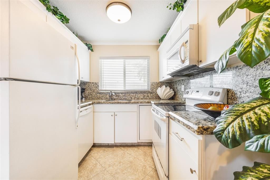 待售: $2,500,000 (0 贝兹, 0 浴室, 6726 平方英尺)