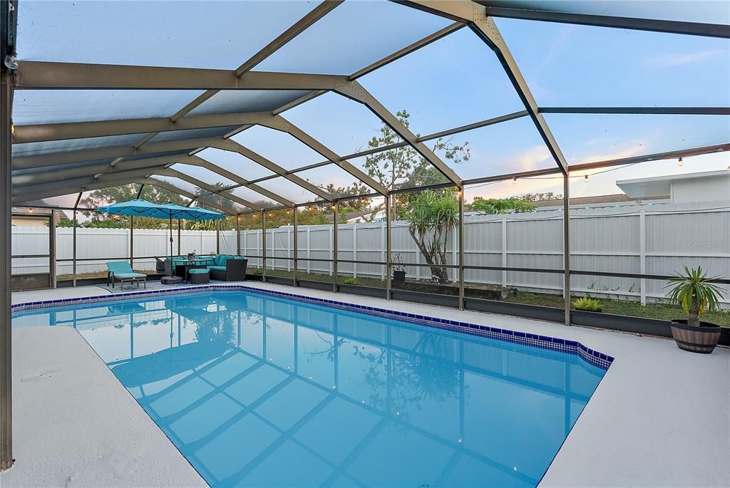 For Sale: $445,000 (3 beds, 2 baths, 1060 Square Feet)