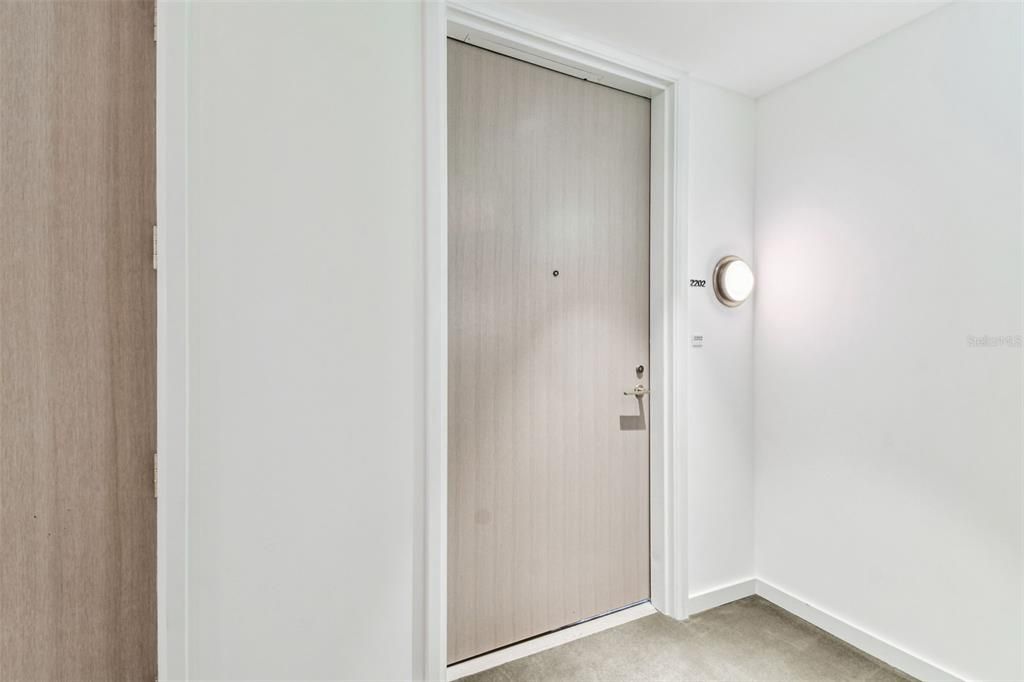 For Rent: $19,000 (2 beds, 2 baths, 1868 Square Feet)