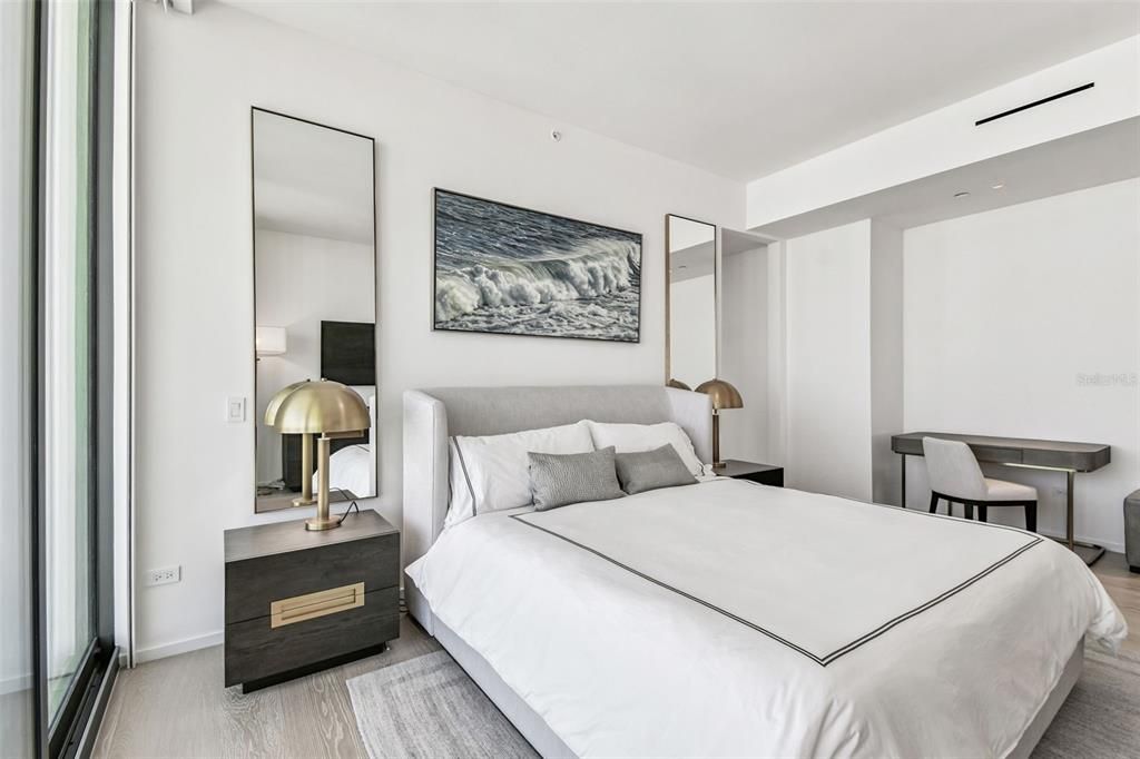 For Rent: $19,000 (2 beds, 2 baths, 1868 Square Feet)