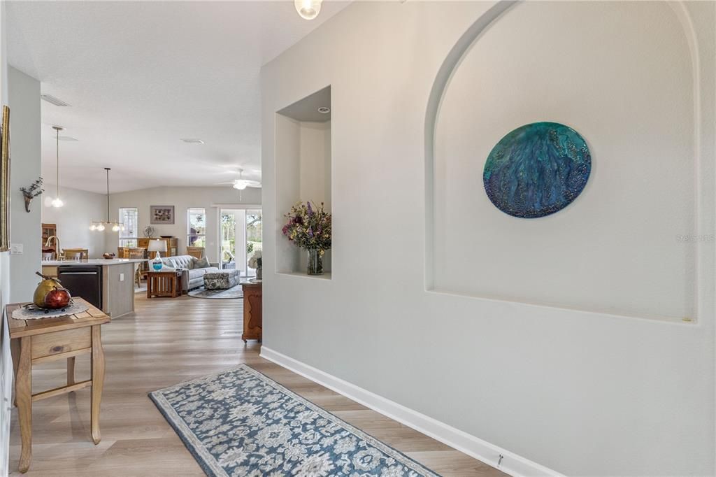 En Venta: $524,999 (3 camas, 2 baños, 2101 Pies cuadrados)