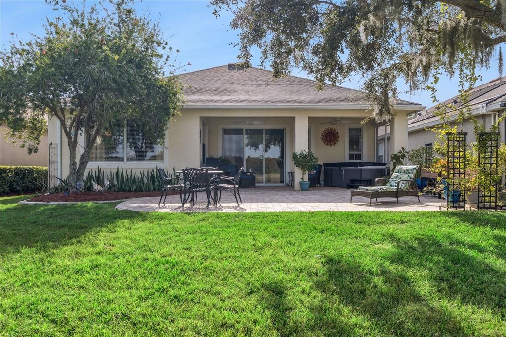 En Venta: $524,999 (3 camas, 2 baños, 2101 Pies cuadrados)