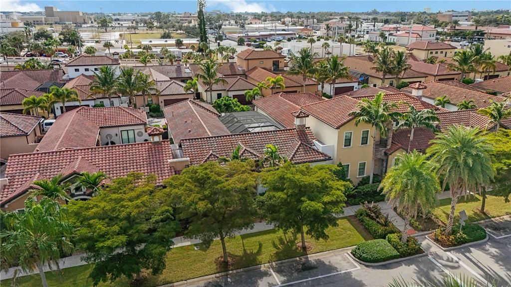 待售: $1,115,000 (2 贝兹, 2 浴室, 2152 平方英尺)