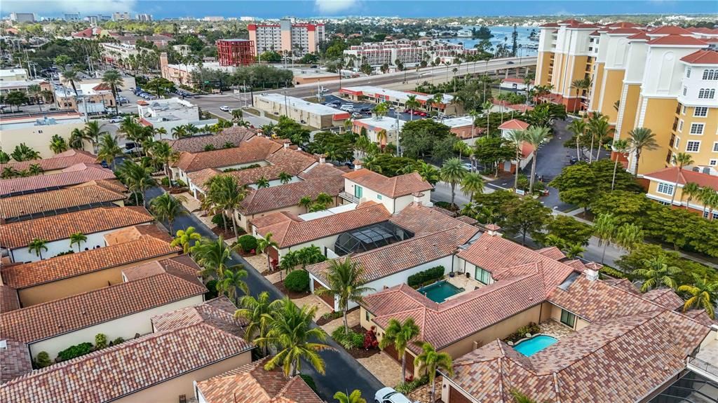 待售: $1,115,000 (2 贝兹, 2 浴室, 2152 平方英尺)