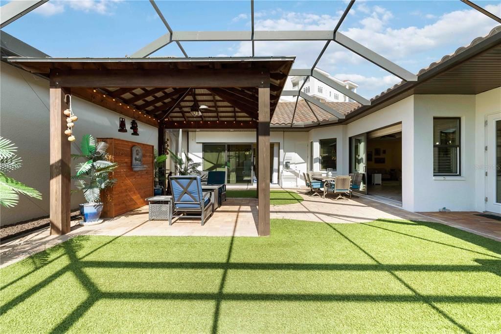 待售: $1,115,000 (2 贝兹, 2 浴室, 2152 平方英尺)