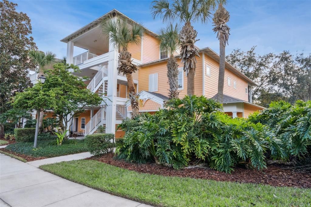 For Sale: $178,000 (2 beds, 2 baths, 1173 Square Feet)