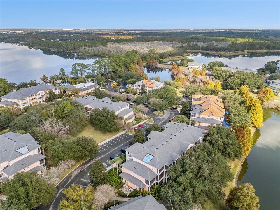 For Sale: $178,000 (2 beds, 2 baths, 1173 Square Feet)