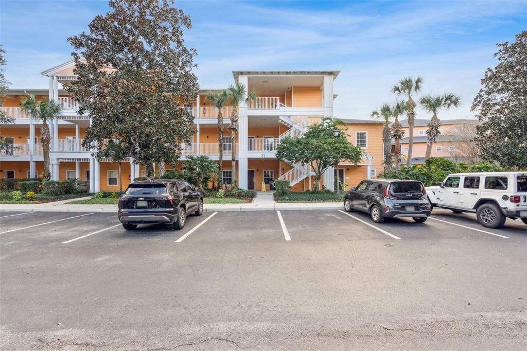 For Sale: $178,000 (2 beds, 2 baths, 1173 Square Feet)