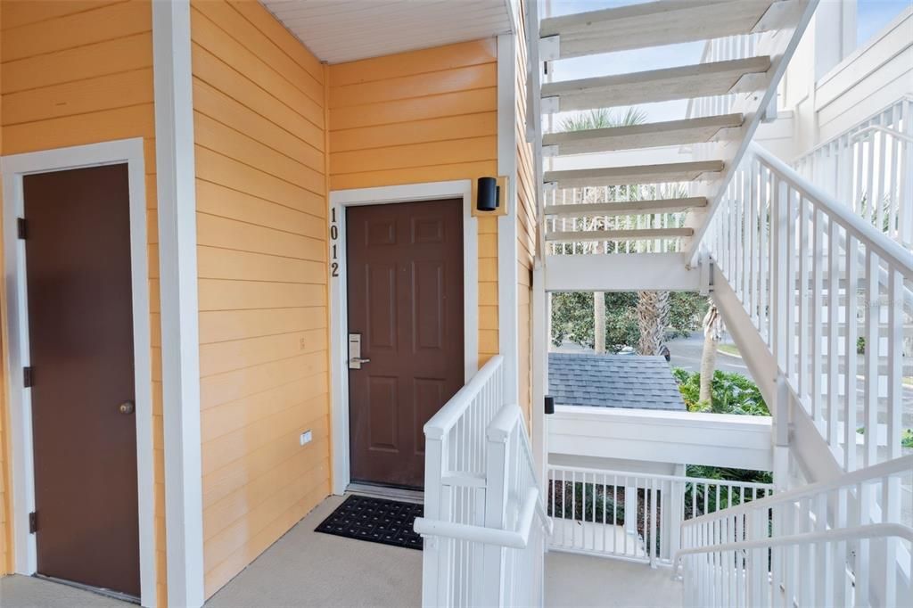 For Sale: $178,000 (2 beds, 2 baths, 1173 Square Feet)