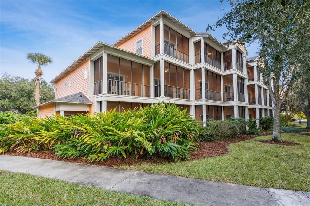 For Sale: $178,000 (2 beds, 2 baths, 1173 Square Feet)