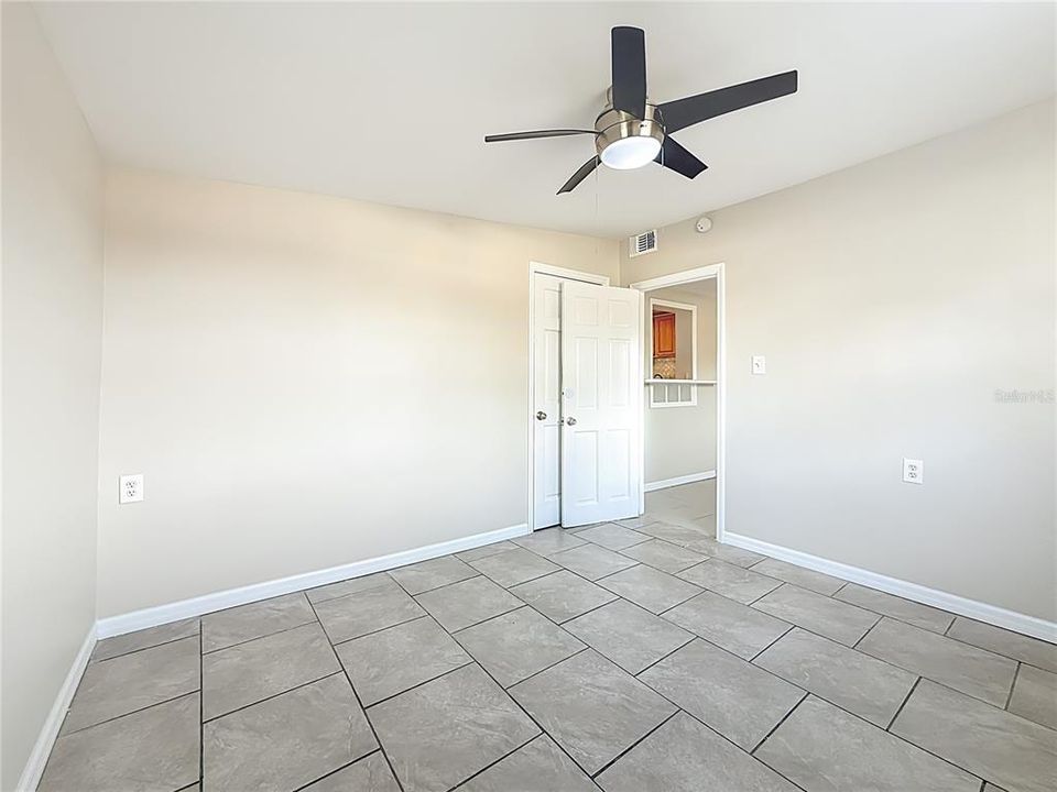 For Sale: $245,000 (3 beds, 2 baths, 1260 Square Feet)