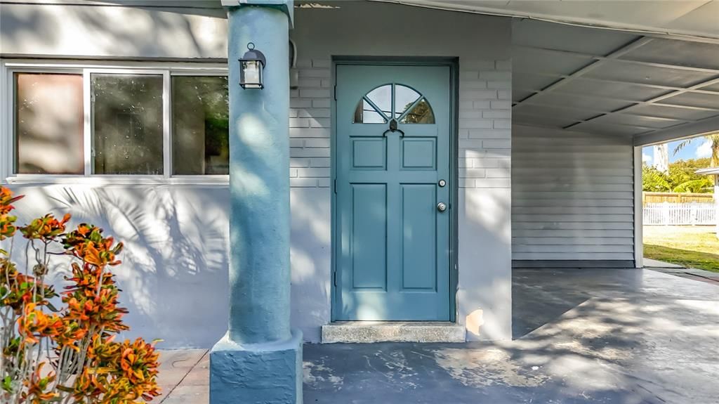 For Sale: $245,000 (3 beds, 2 baths, 1260 Square Feet)