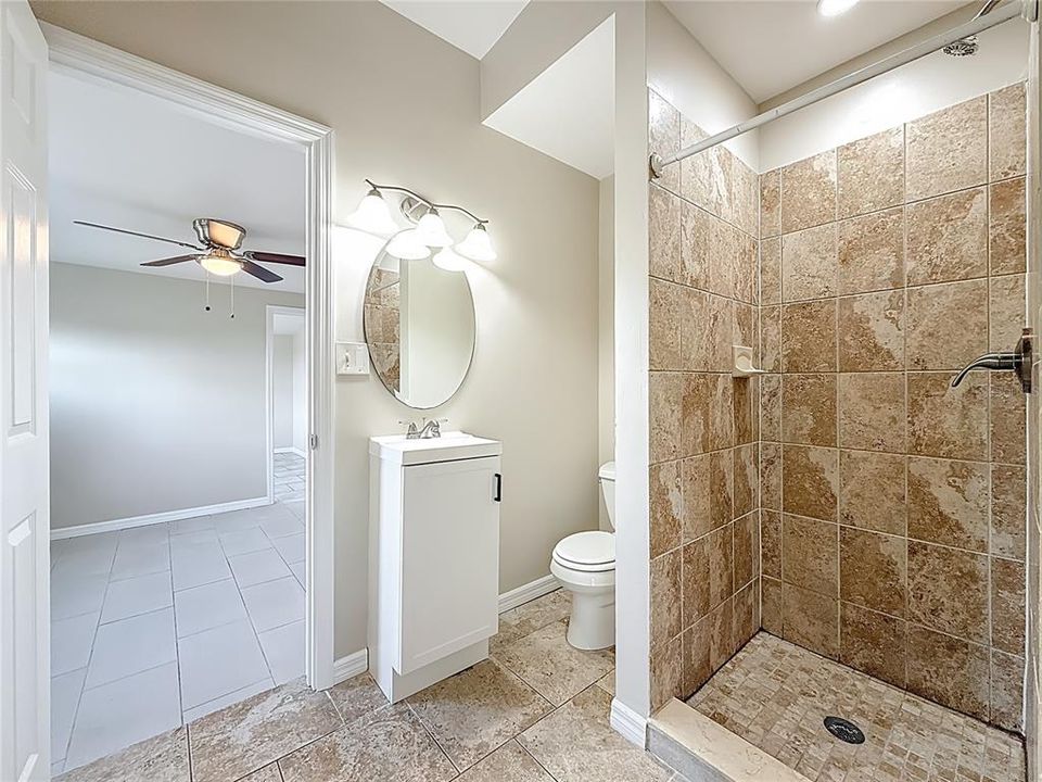 For Sale: $245,000 (3 beds, 2 baths, 1260 Square Feet)