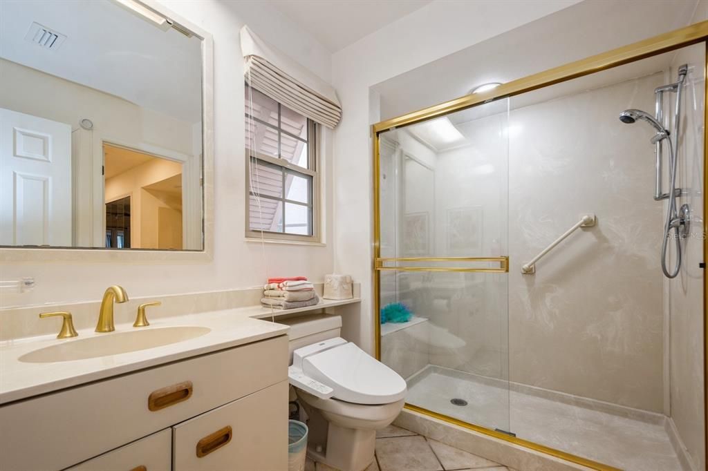 For Rent: $8,500 (2 beds, 2 baths, 1455 Square Feet)