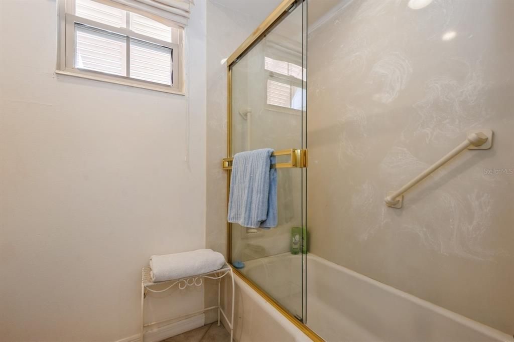 For Rent: $8,500 (2 beds, 2 baths, 1455 Square Feet)