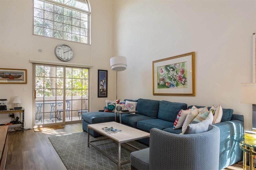 For Rent: $8,500 (2 beds, 2 baths, 1455 Square Feet)