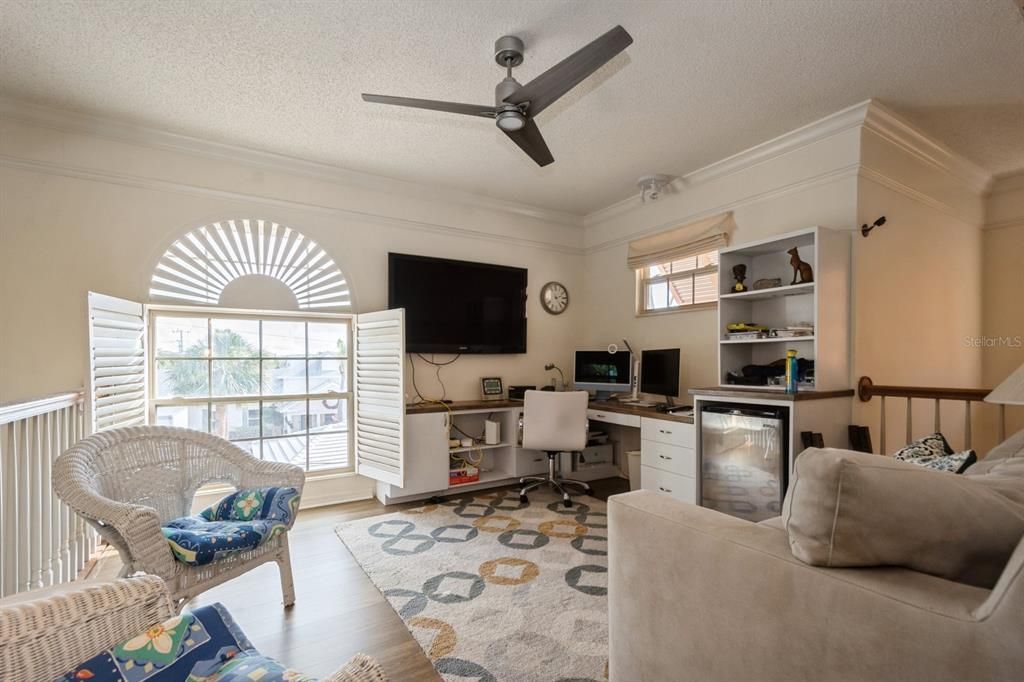 For Rent: $8,500 (2 beds, 2 baths, 1455 Square Feet)