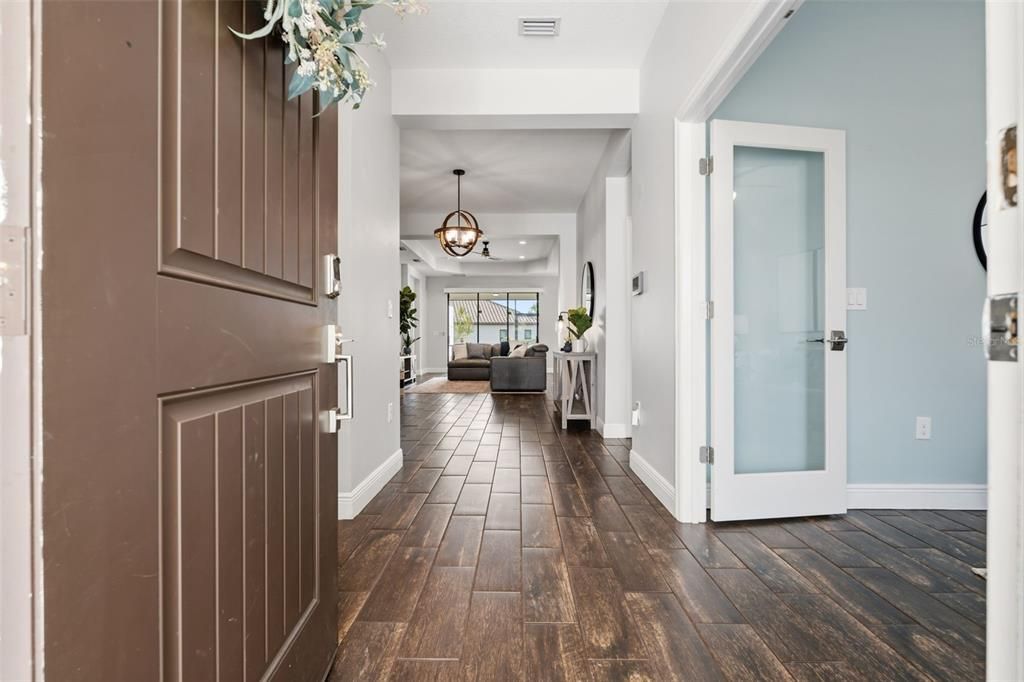 For Sale: $530,000 (3 beds, 2 baths, 2237 Square Feet)