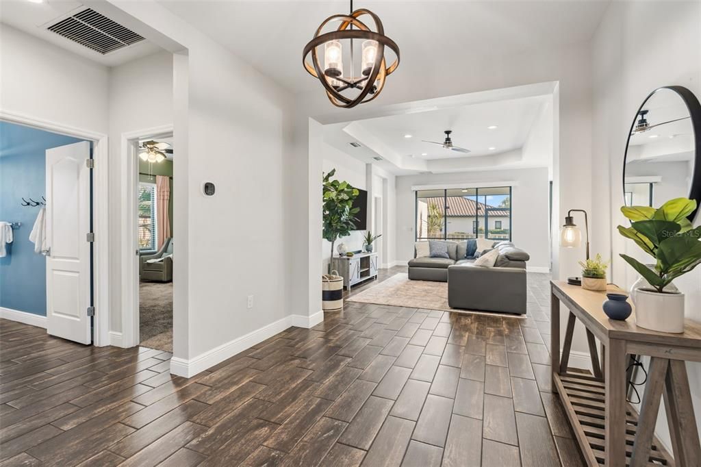 For Sale: $530,000 (3 beds, 2 baths, 2237 Square Feet)