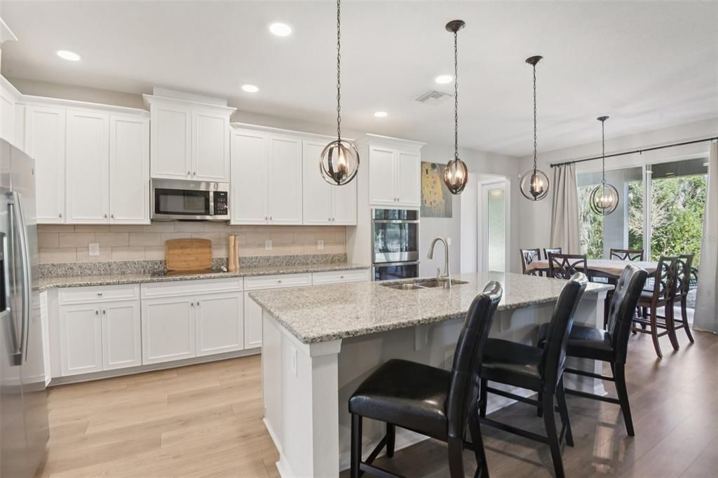 待售: $949,000 (5 贝兹, 4 浴室, 5435 平方英尺)