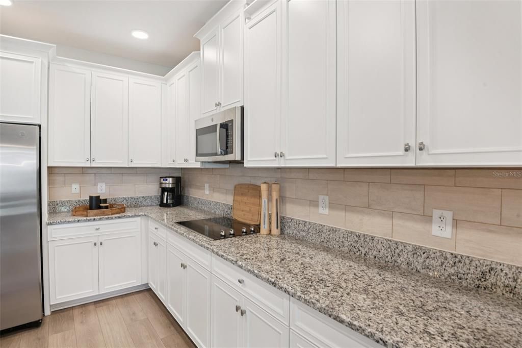 待售: $949,000 (5 贝兹, 4 浴室, 5435 平方英尺)