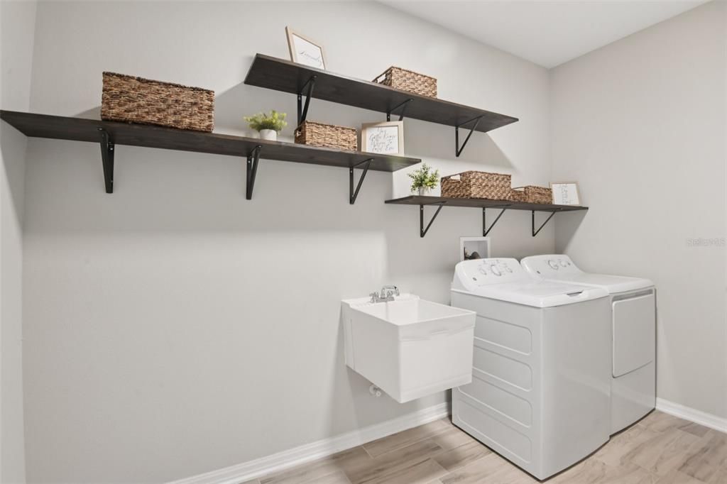 待售: $949,000 (5 贝兹, 4 浴室, 5435 平方英尺)