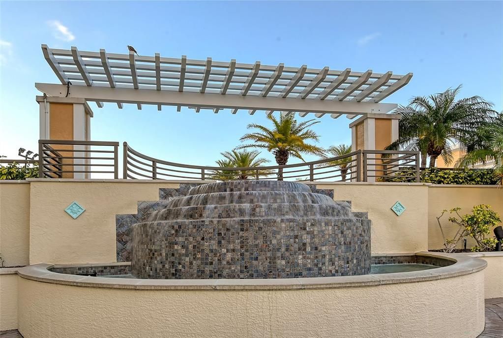 待售: $620,000 (2 贝兹, 2 浴室, 1484 平方英尺)