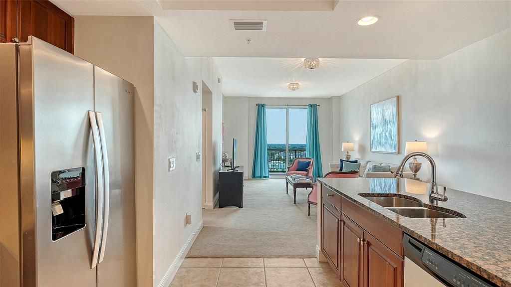 待售: $620,000 (2 贝兹, 2 浴室, 1484 平方英尺)