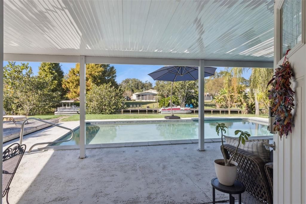 For Sale: $359,000 (3 beds, 2 baths, 1820 Square Feet)