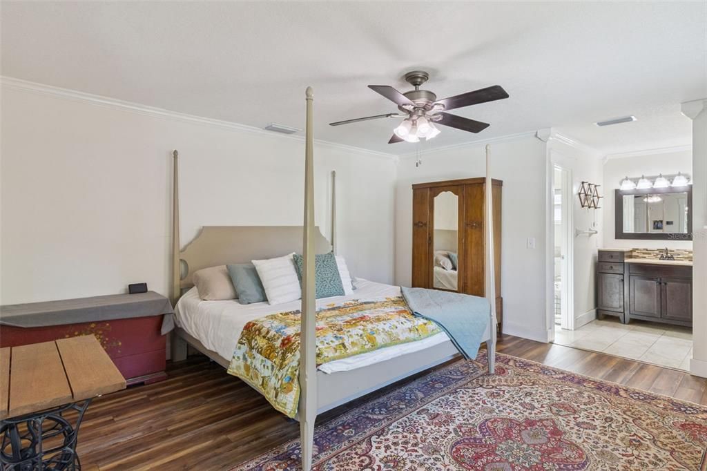 For Sale: $359,000 (3 beds, 2 baths, 1820 Square Feet)