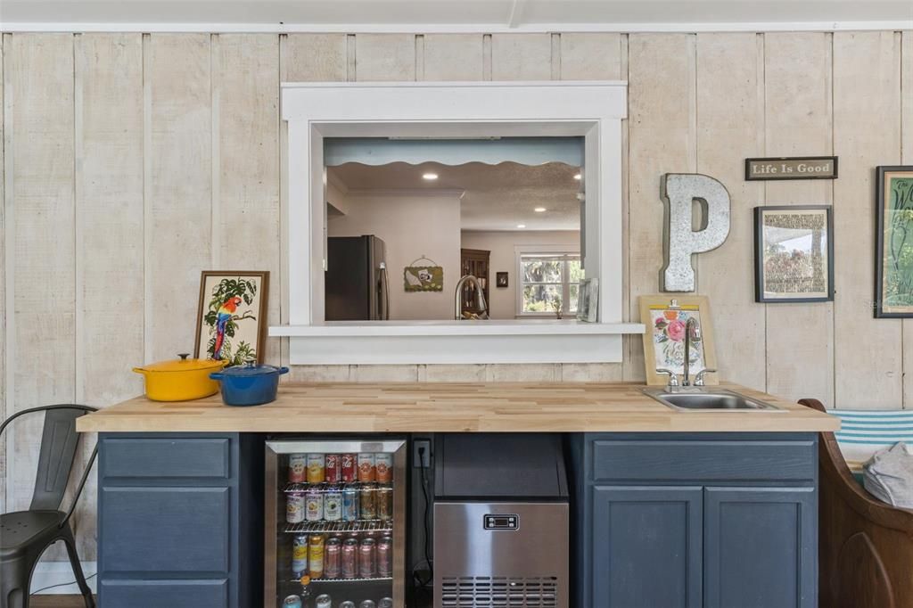 For Sale: $359,000 (3 beds, 2 baths, 1820 Square Feet)