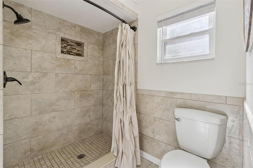 For Sale: $359,000 (3 beds, 2 baths, 1820 Square Feet)