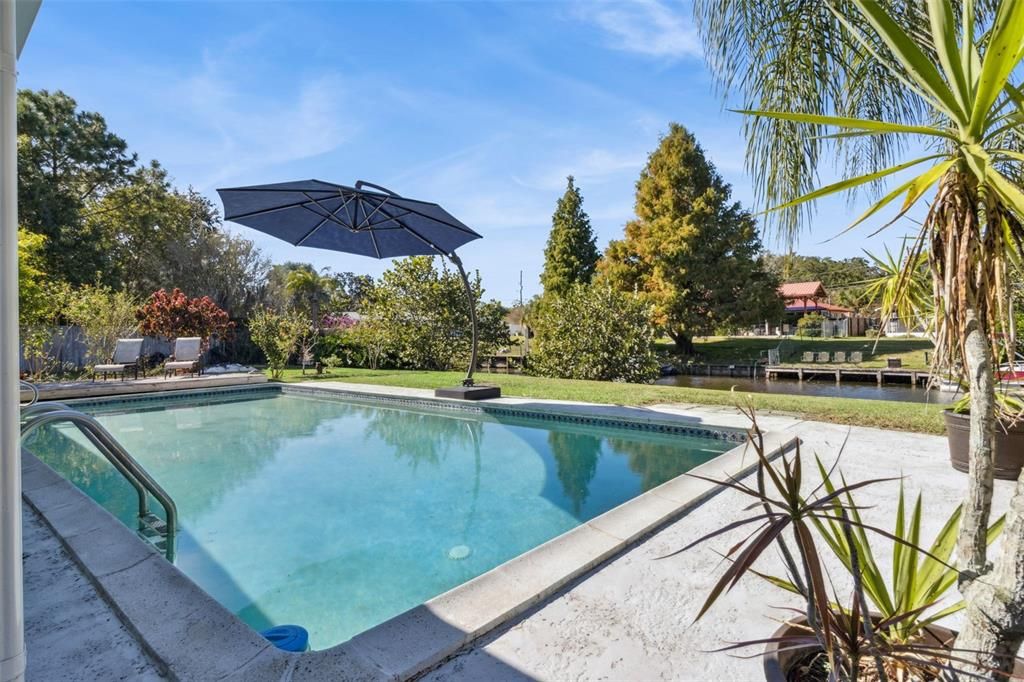 For Sale: $359,000 (3 beds, 2 baths, 1820 Square Feet)