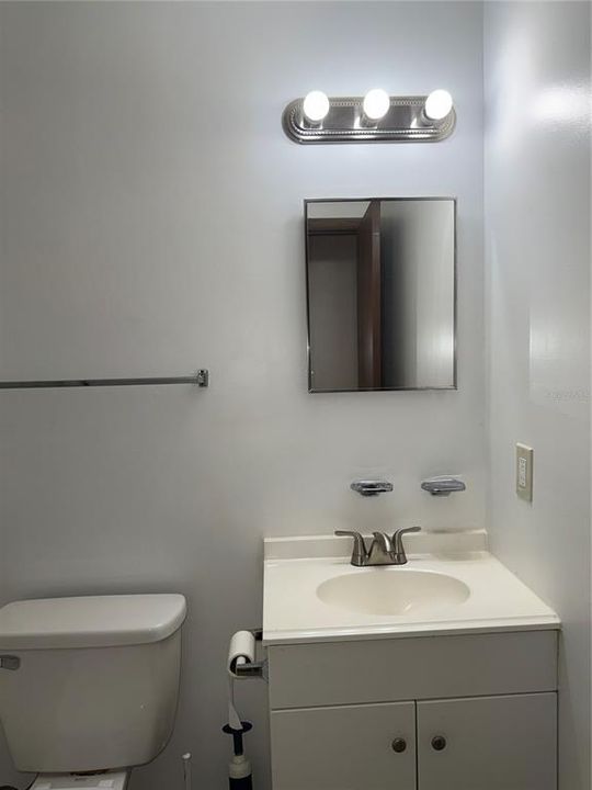 待售: $245,000 (3 贝兹, 2 浴室, 1279 平方英尺)