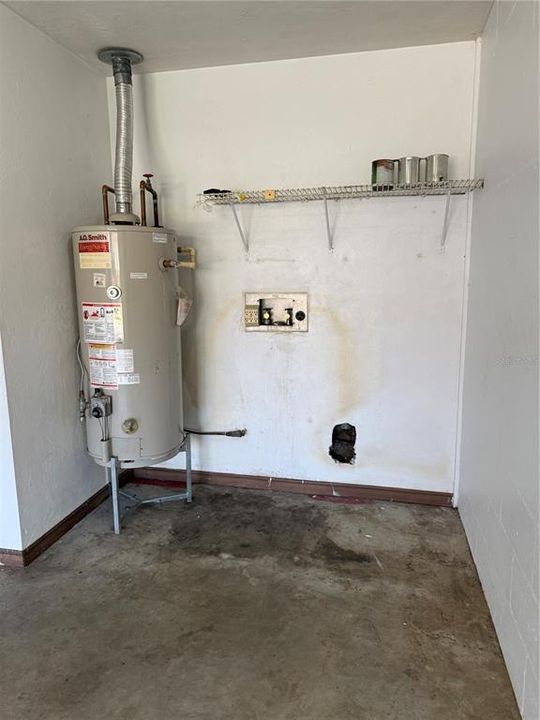 待售: $245,000 (3 贝兹, 2 浴室, 1279 平方英尺)