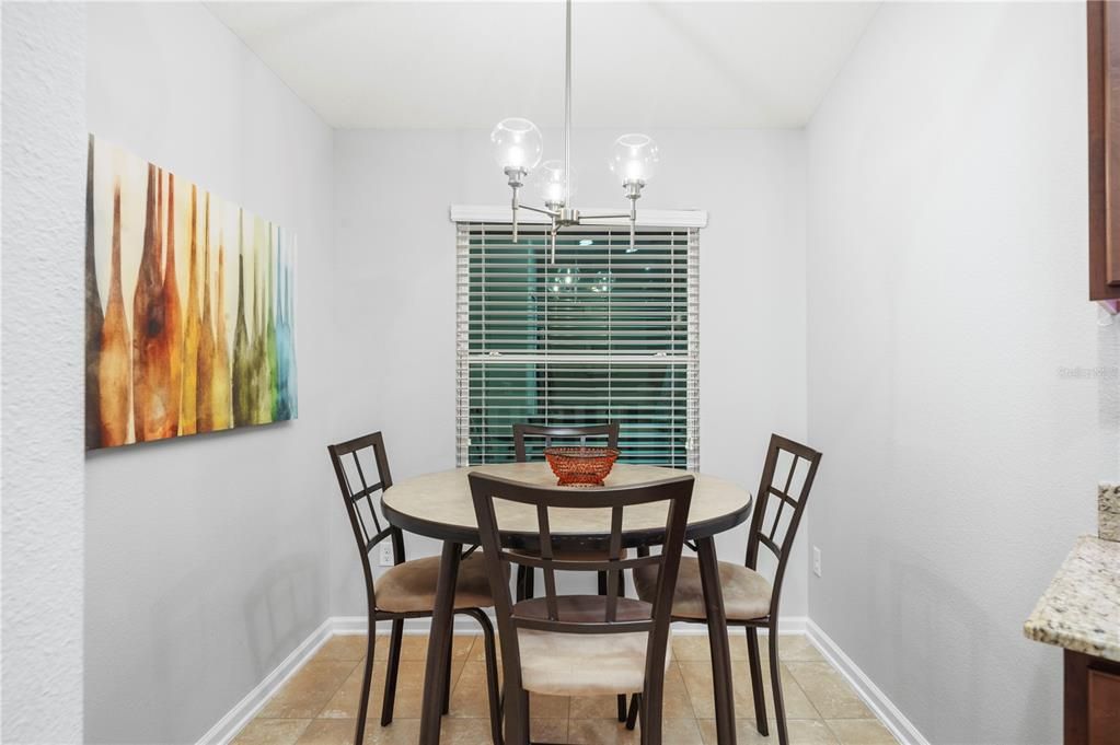 En Venta: $339,000 (3 camas, 2 baños, 1206 Pies cuadrados)