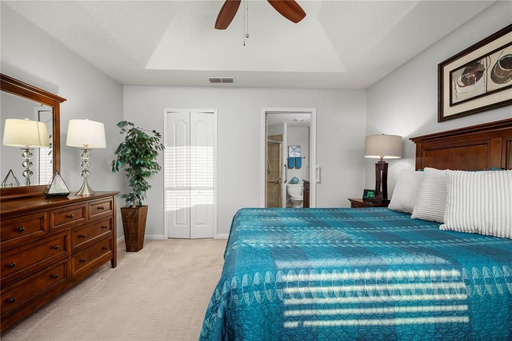 En Venta: $339,000 (3 camas, 2 baños, 1206 Pies cuadrados)