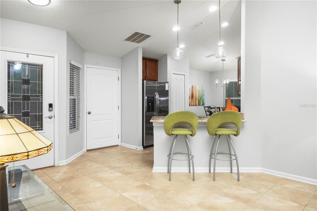 En Venta: $339,000 (3 camas, 2 baños, 1206 Pies cuadrados)